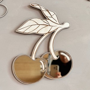 CUT IT NOW - MIRROR FOR KIDS CHERRY