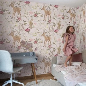 TAPETA DLA DZIEWCZYNKI ZE ZWIERZĄTKAMI WOODLAND GIRLS PINK - MALUMI