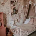 leśna tapeta dla dziewczynki woodland girls beige (2).jpg