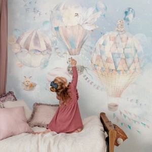 TAPETA DLA DZIECI Z LATAJĄCYMI BALONAMI BALLOONS RAINBOW - MALUMI