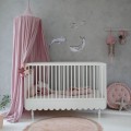 stylowe-lozeczko-niemowlece-biale-wood-luck-design.jpeg
