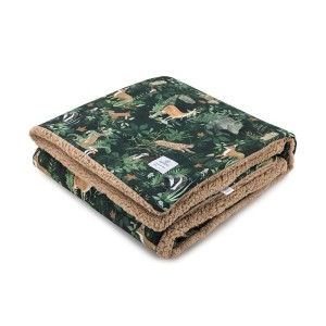CIEPŁY KOCYK SHERPA WOODLAND 100X150 CM - MAKASZKA