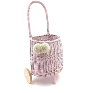 WIKLINOWY WÓZEK Z RĄCZKĄ BABY PINK