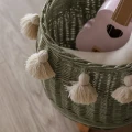 Kosz wiklinowy szałwiowy do przechowywania zabawek w stylu boho