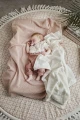 cellular-blankets-elodie-details-SS20-lifestyle_1000px.jpg