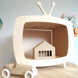 DREWNIANY TELEWIZOREK TEATR 