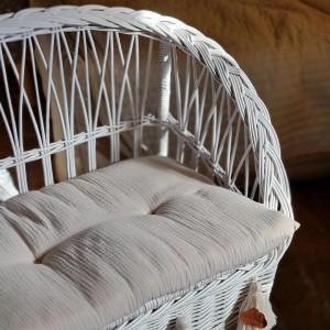 LITTLE DREAMS - WICKER  BENCH WITH STORAGE WHITE