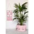 ręcznie tkany kosz z naturalnej bawełny premium lorena canals tassels pink