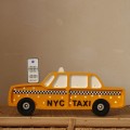 lampka drewniana nocna taxi