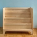 biblioteczka montessori do pokoju malucha