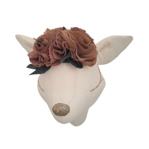 LOVE ME DECORATION - LIGHT BEIGE LINEN DEER WITH FLOWERS