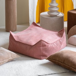 Kwadratowa pufa dziecięca Square Ottoman | Siedzisko dla dzieci Pink Mousse - Wigiwama