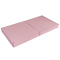 różowa sofa do pokoju dziewczynki